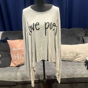 Peace Love World Love Poet Top Size M